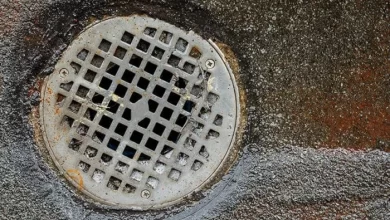 علت گرفتگی فاضلاب پارکینگ و 8 روش مهم برطرف کردن آن